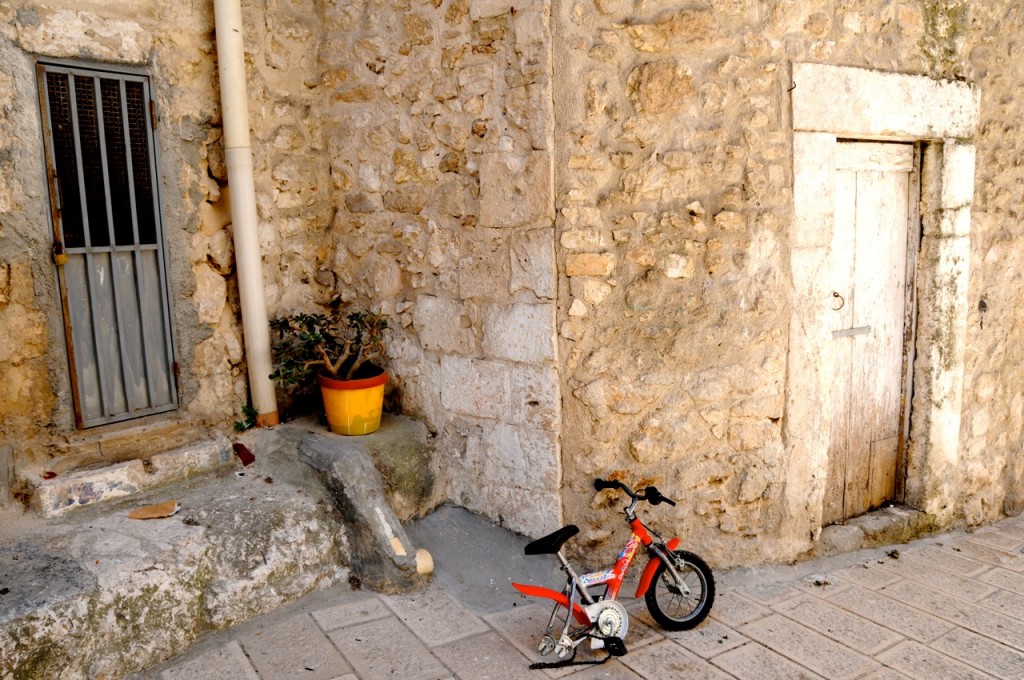 “mode shifts” from afar:  avoiding backsliding in using cars less